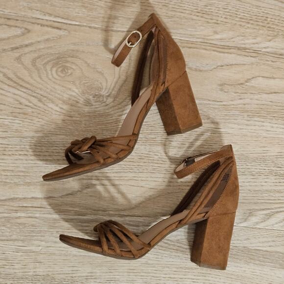 Bandolino Strappy Sandals Carmel Brown Ankle Strap Womens Size 8 Bnalysa2 Heels - Picture 6 of 9